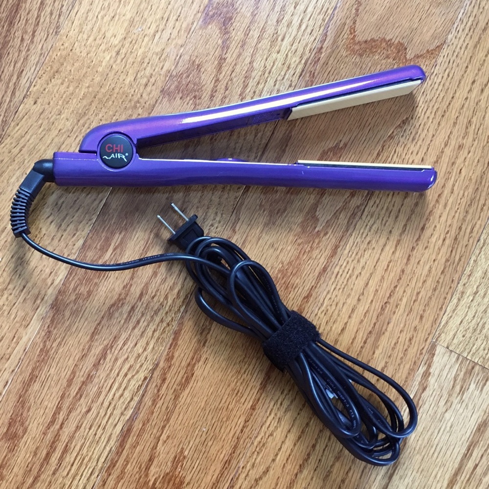 CHI - Air 1” Flatiron with Heat Protect Travel Bag